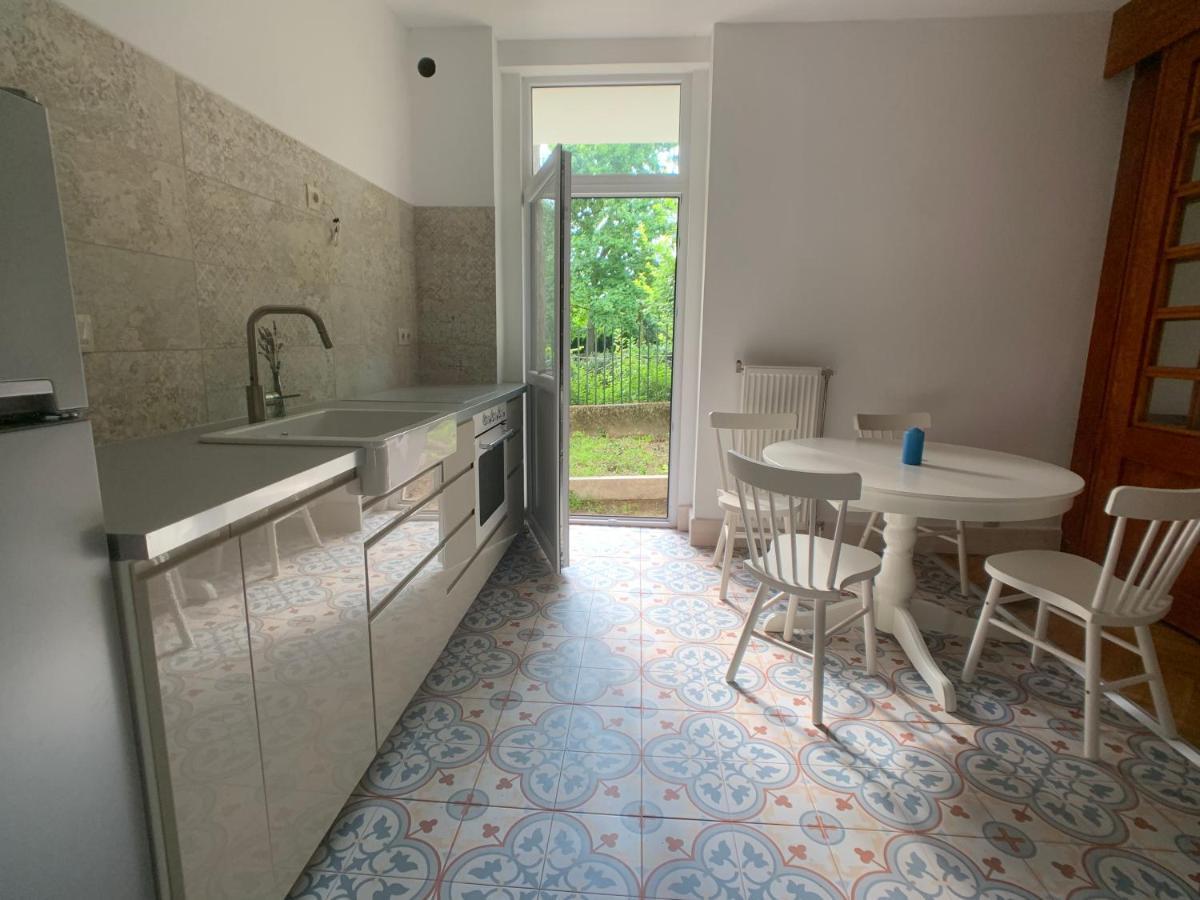 Cosy Apartman In Green Buda บูดาเปสต์ ภายนอก รูปภาพ